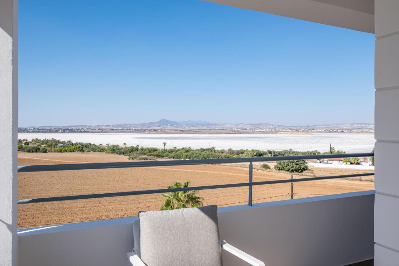 Apartamento The Saline Views Makenzy Lárnaca Exterior foto