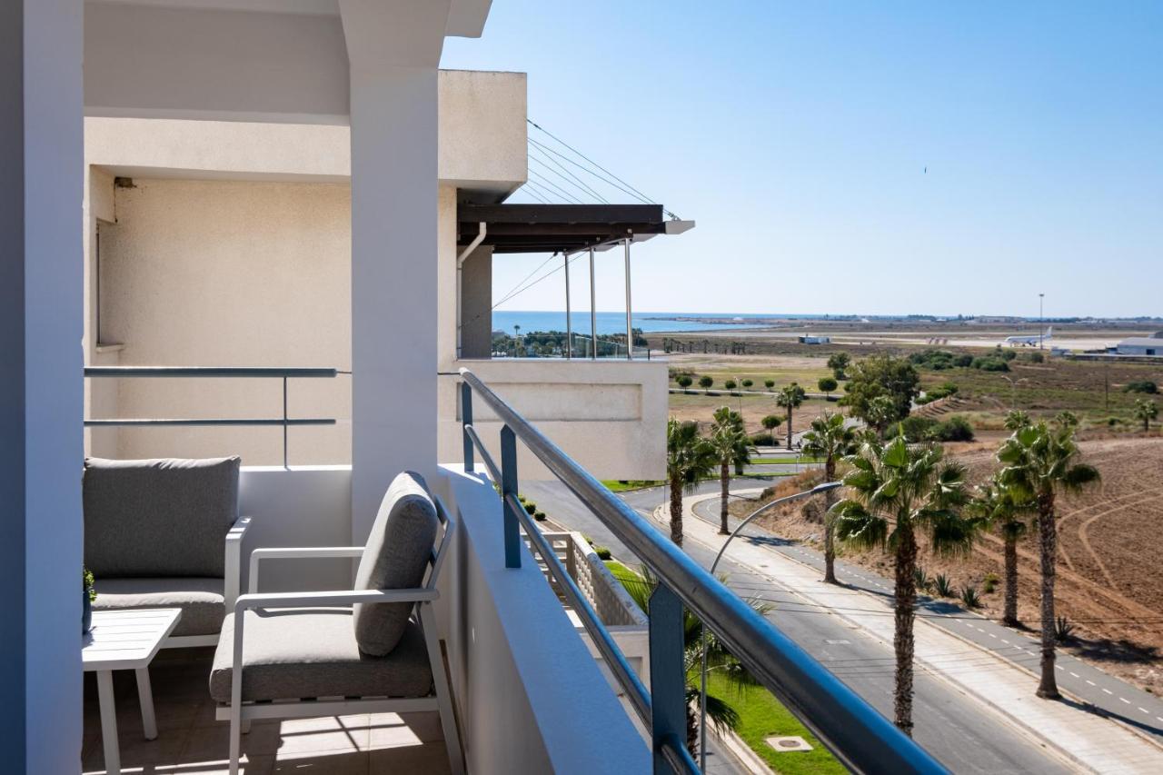 Apartamento The Saline Views Makenzy Lárnaca Exterior foto
